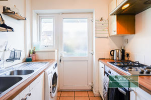 Photo 21- click for photo gallery